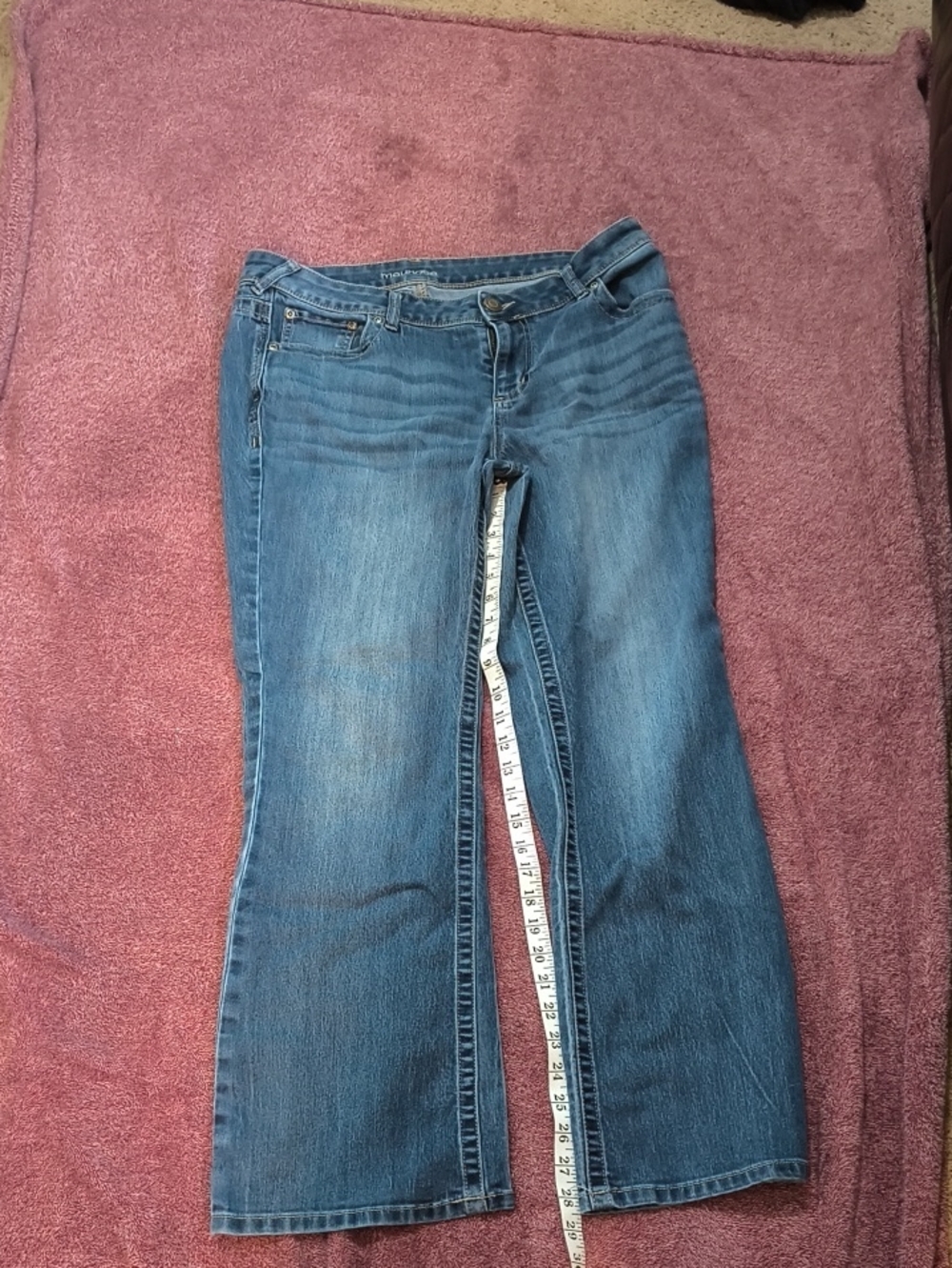 Women's Blue Wide-Leg Jeans - Flare Fit